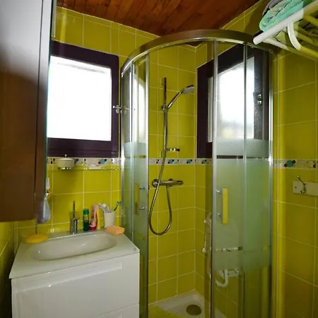 Apartment L'edelweiss-planay - Proche Des Pistes Du Mont Rond Mae-3184 Notre-Dame-de-Bellecombe